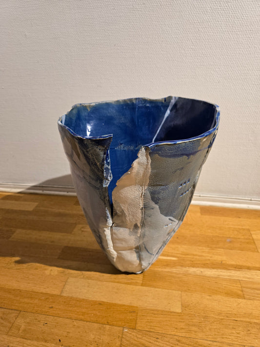 Hanna Hagström-Ohlén, Ceramic sculpture, 45 x 40 cm